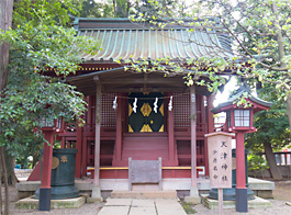 天津神社